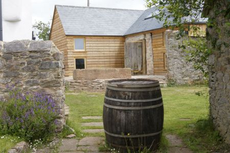 Orchard Barn House With Barrel